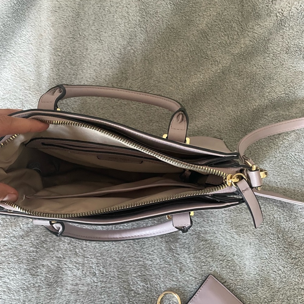 Nine West  Lavender crossbody with matching card holder